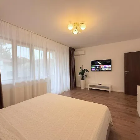 Olive I At Groundfloor With Balcony Apartament Bucureşti