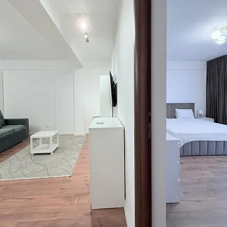 Appartamento Olive I At Groundfloor With Balcony