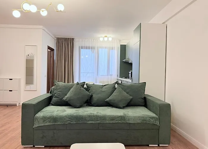 Olive I At Groundfloor With Balcony * Bucharest