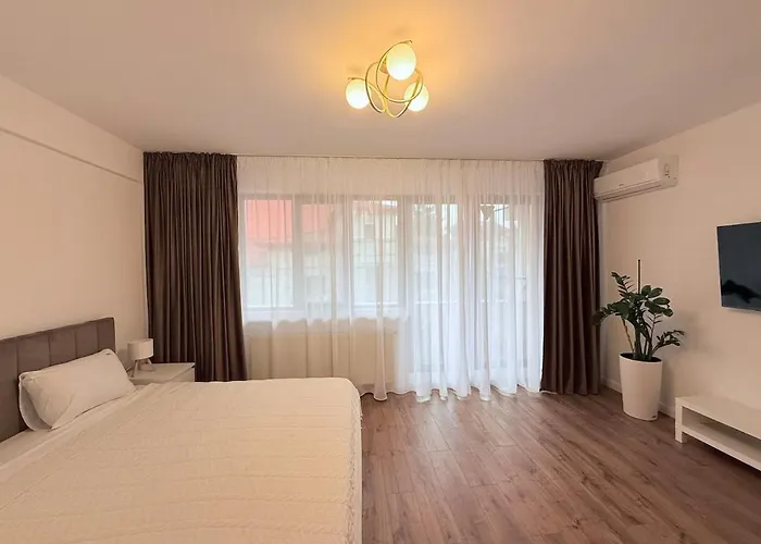 Olive I At Groundfloor With Balcony Apartment Bucharest